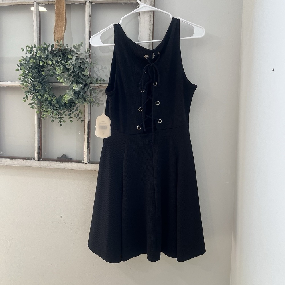 NWT Altar'd‎ State Dress Black Lace Up Back Size M Fit And Flare Skater Cocktail - Picture 4 of 7
